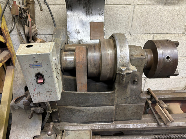 South Bend lathe in Other Business & Industrial in City of Toronto - Image 2