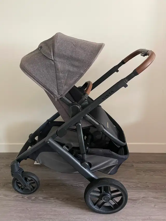 Uppababy Vista V2 with Toddler Seat and Bassinet in Strollers, Carriers & Car Seats in Edmonton - Image 4