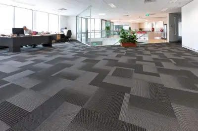 Experienced carpet installer (helper) is needed for a full time commercial installation job. Need to...
