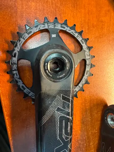 Race face carbon Next R crank w spindle 170 mm near mint, View more