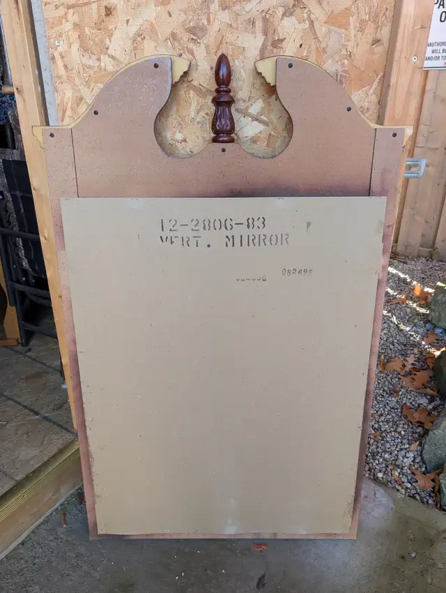 Dresser Top Vanity Dressing Mirror in Home Décor & Accents in Oakville / Halton Region - Image 6