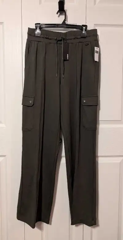 BNWT Mexx Cargo Knit Pants - size medium, View more