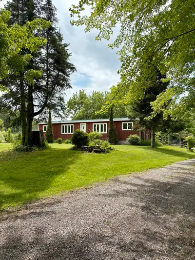 4 bed 2 bath House for rent