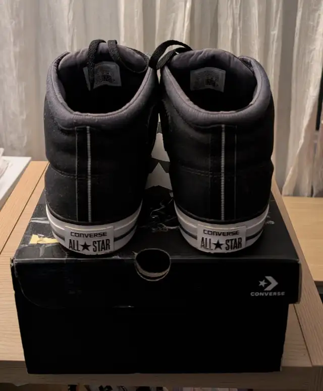 CONVERSE ALL STAR Chuck Taylor Black Hi Top Sneakers runners in Men's Shoes in City of Toronto - Image 5