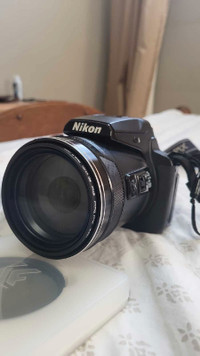 Nixon P900 camera