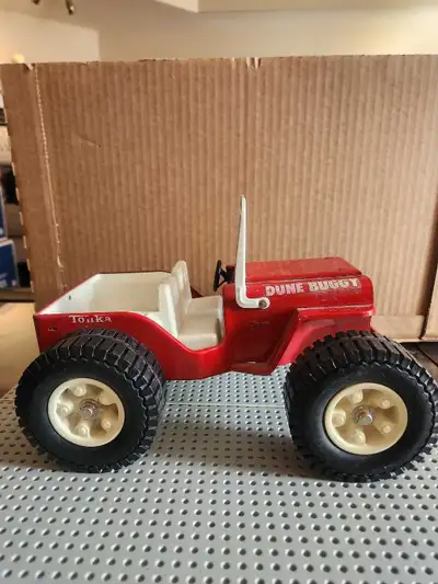 70s Vtg Tonka Red Jeep called "Dune Buggy" oversized Wheels/Drop Down Windshield