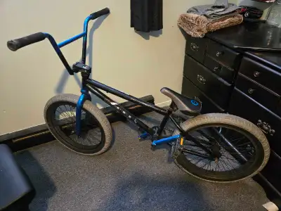 velo BMX, View more