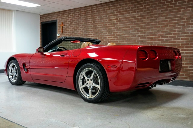 2004 Chevrolet Corvette Convertible with only 51,344 km — photo 4