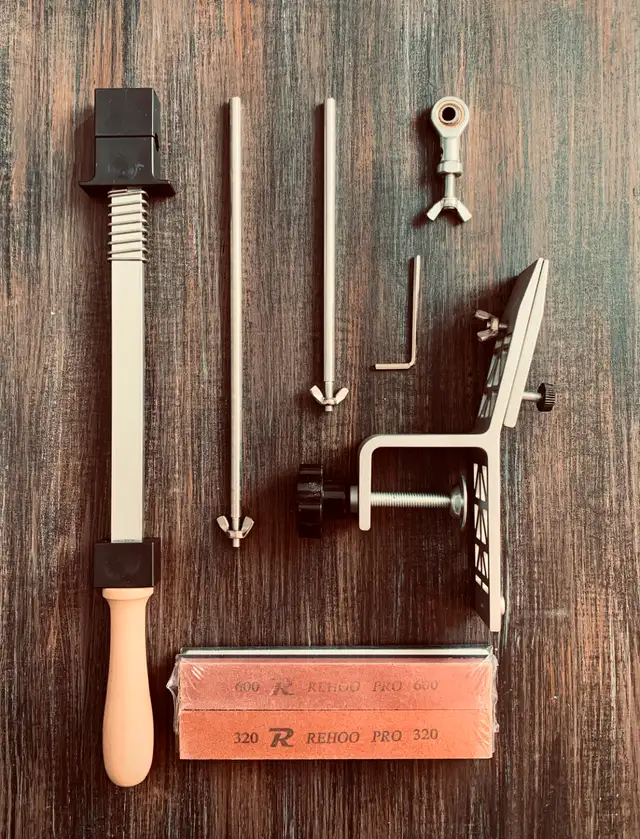 New Never Used - Professional knife sharpener with wet stones628632635033611224