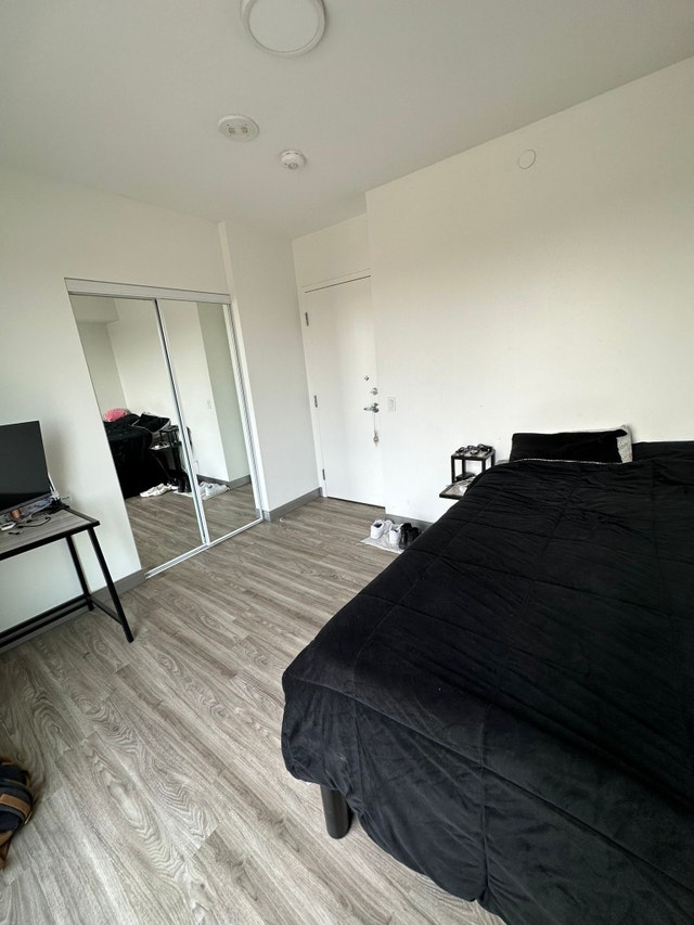 Room for rent ( York university students) Short Term Rentals City