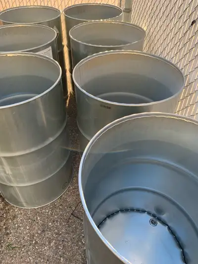 55 gallon galvanized steel drums Clean with tops cut off $10