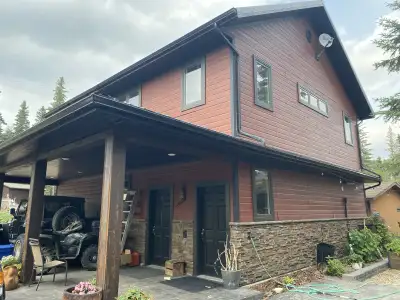 Escape to this cozy cabin! Perfect for a weekend getaway or a longer retreat. This charming cabin is...