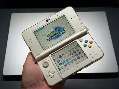 New 3DS - Mario Edition + Rare Pokémon Faceplates, View more