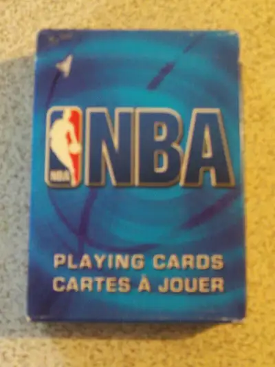 Jeu de cartes a jouer de joueurs etoiles de la NBA de 2007....set complet de 52 cartes avec plein de...