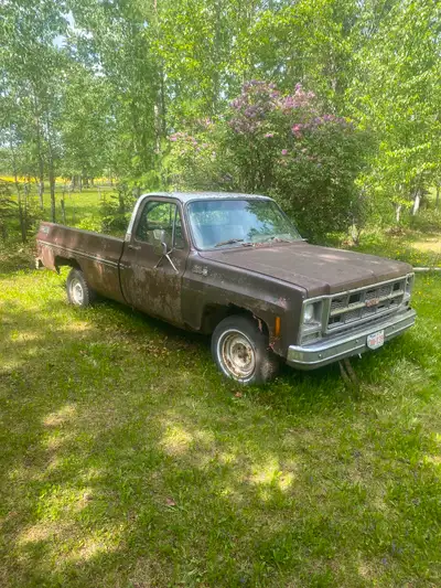1979 Grand Sierra Heavey half long box. Body is ruff. But interior and drive train in good condition...