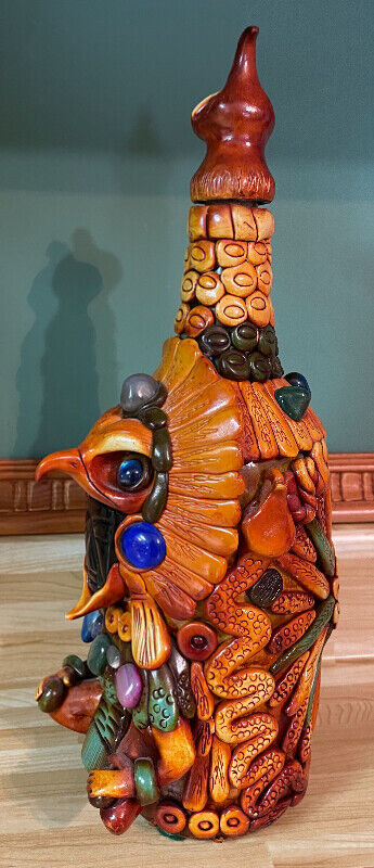 Très belle bouteille décorative « tête d’aigle » dans Art et objets de collection  à Trois-Rivières - Image 3