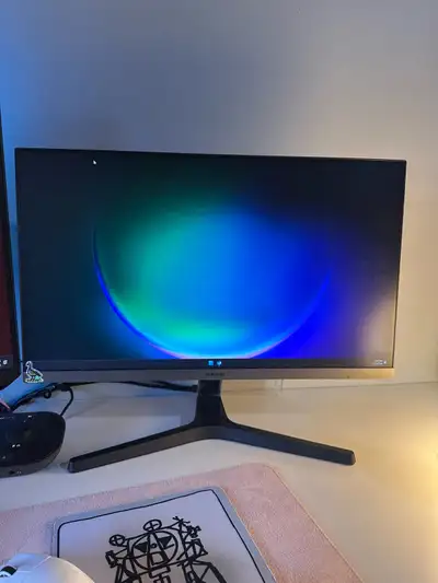 Samsung Monitor, View more