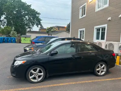 Toyota Corolla modèle 2010 65000km Seule propriétaire d’âne âgée Moteur 1.8L Automatique avec air cl...