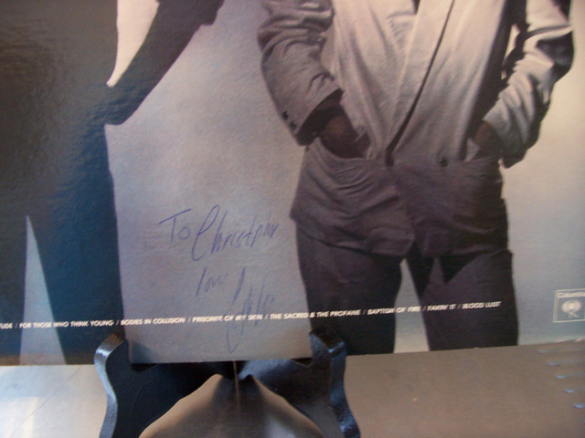 Rough Trade signed vinyl record and promo picture in Arts & Collectibles in Trenton - Image 3