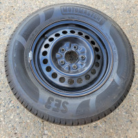 205/70R15 Motomaster SE3 Tire on Steel Rim