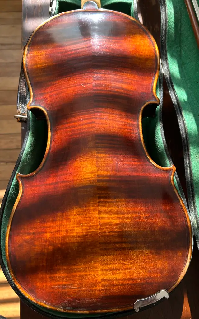 1920-30 Germany Stradivarius viola kit, mint, $ 875, obo.62854392628225121