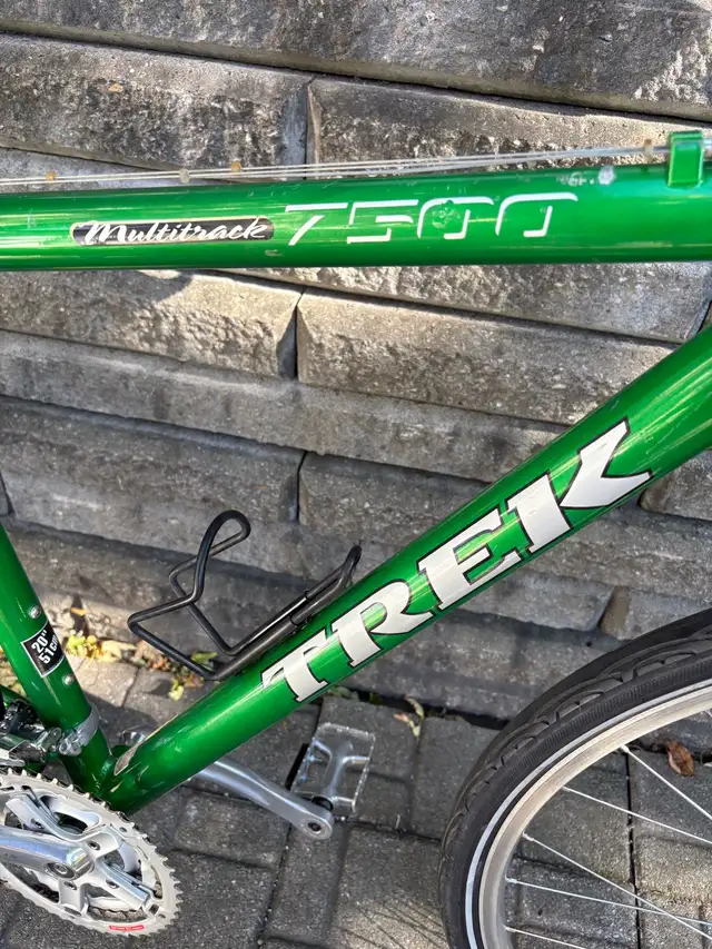 20 inch TREK bicycle in Road in Longueuil / South Shore - Image 6