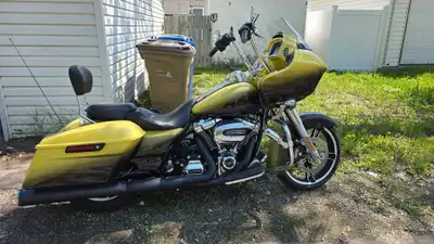 2017 HD Road glide special 9714km 18” mini ape bars Boom II stereo upgrade (navigation, Bluetooth) C...