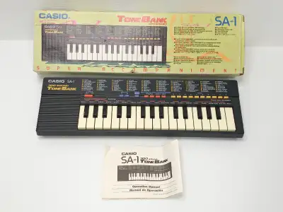 Casio SA-1 ToneBank keyboard - 100 presets - Tested and Working, View more