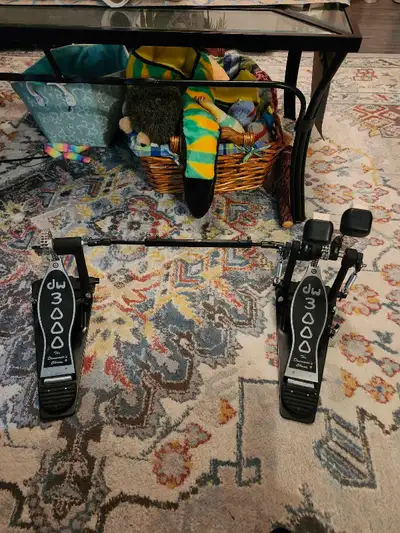 As new-DW model CP3002 Double bass drum pedals., View more