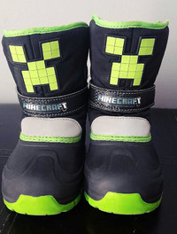 Minecraft Creeper snow boots