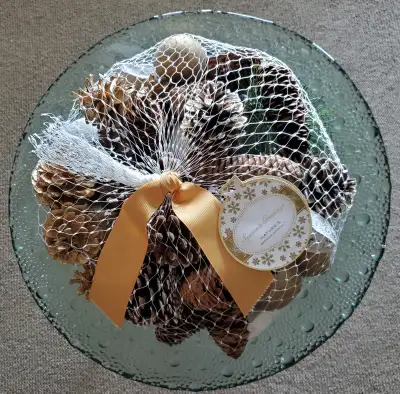 LARGE GREEN PEBBLED BOWL WITH "NATURE'S EXPRESSIONS" BOTANICALS", View more