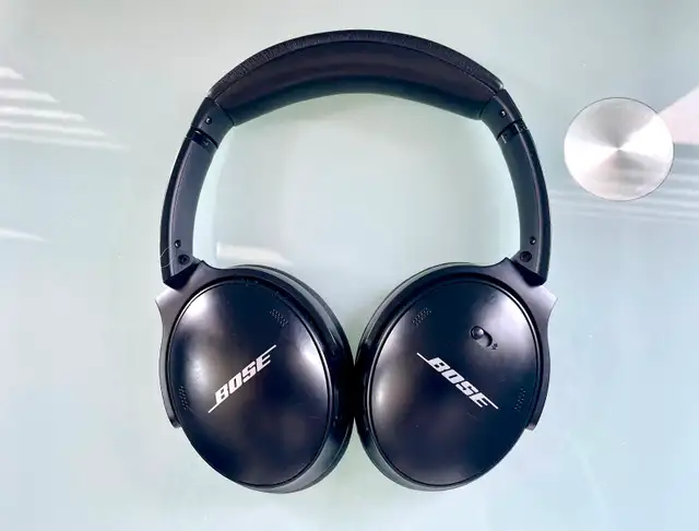 Bose QuietComFort 45 Bluetooth noise cancelling headphone