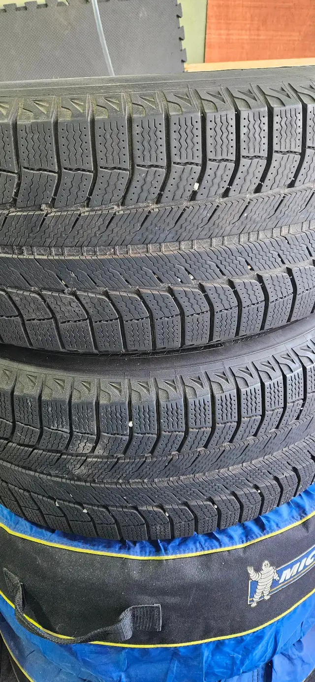 4 winter tires and rims (255/55 R18 Michelin) for BMW X5 in Tires & Rims in Markham / York Region - Image 5
