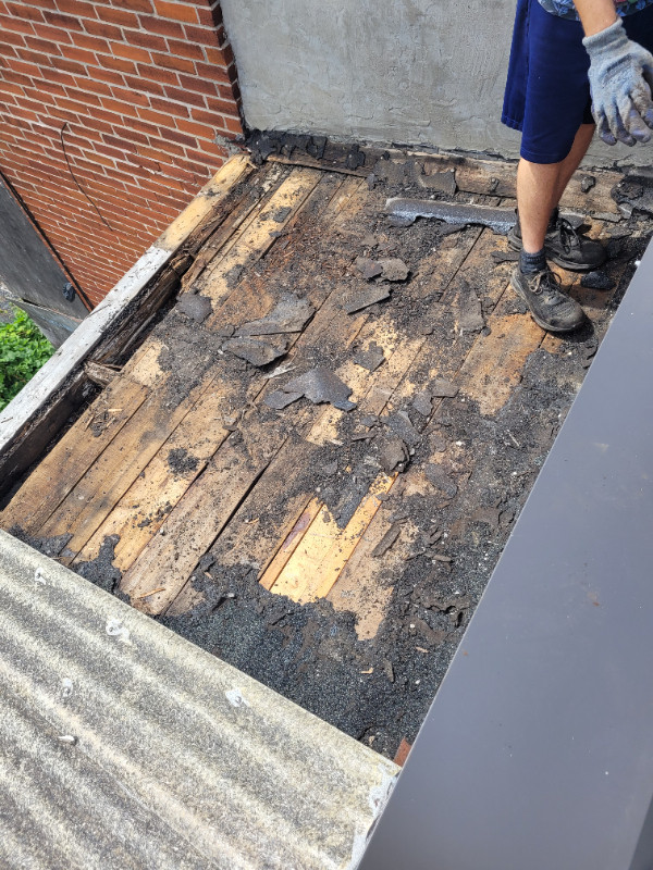 réparation toiture asphalte gravier élastomère tôle bardeau et + dans Toiture  à Longueuil/Rive Sud - Image 4