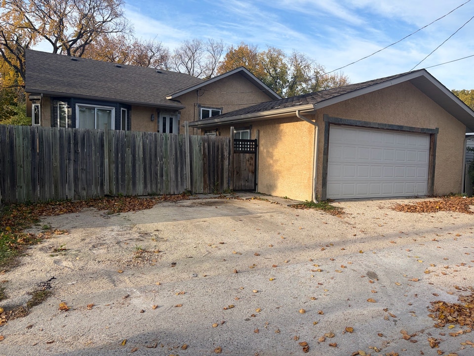 . 686 Garwood main floor duplex for rent $2250.00 2