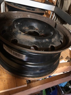 5 hole Steel rim 16 inch for GM size: 6.5 x 16 item: X42655 set of 4 $50/set , pick up Oakville Meet...