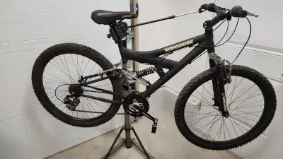 Vélo de montagne Mongoose, View more