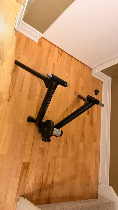 Saris Bike trainer, View more