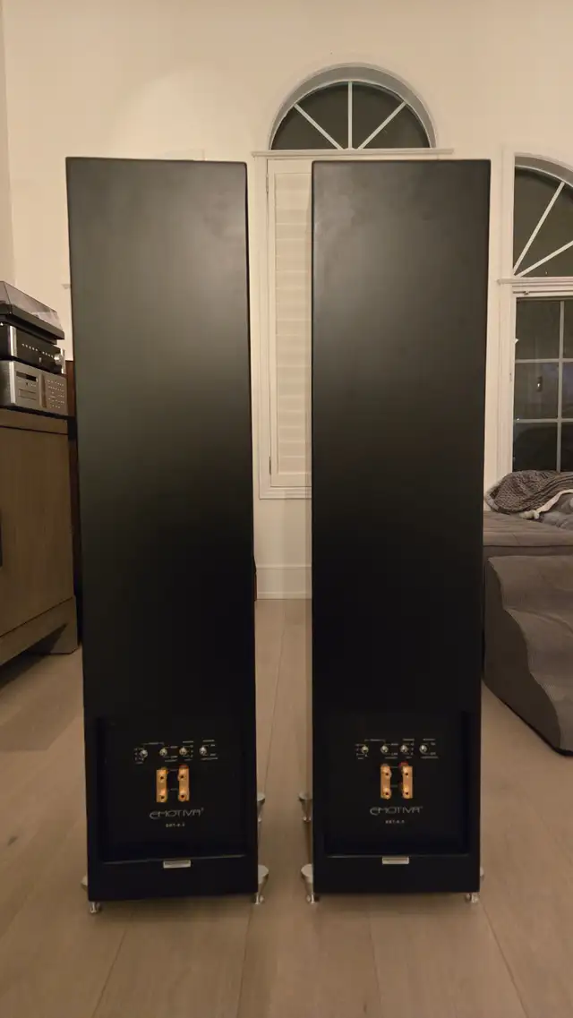 Emotiva ERT 8.3 Hifi Speakers in Speakers in Oakville / Halton Region - Image 4