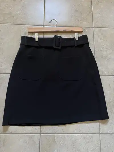 Granby :  Plusieurs modèles de  jupes neuves pour femme, View more