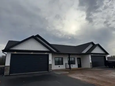 For Rent: 3-Bedroom, 2-Bathroom Duplex in Mermaid, PEI – $2,500/month. This spacious and brand new 3...