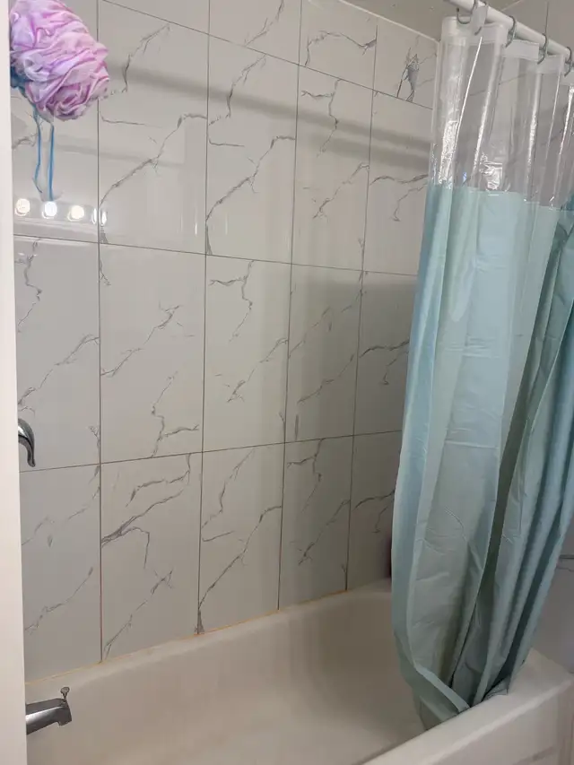 Room Sharing Available  at 16 Rexdale Blvd $460 in Long Term Rentals in Mississauga / Peel Region - Image 8