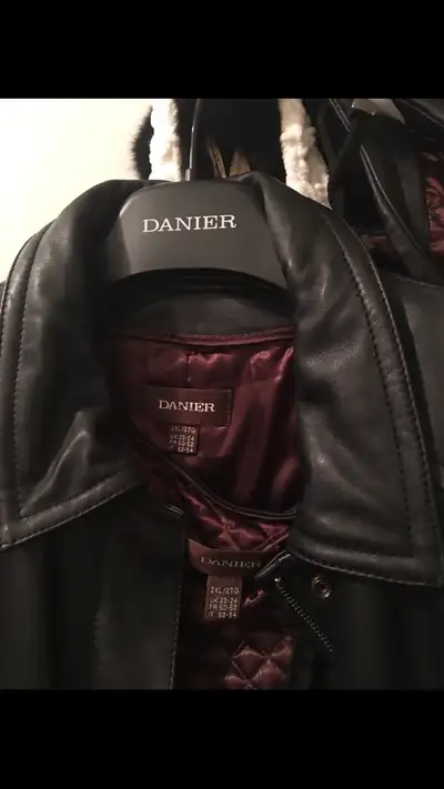 LEATHER COAT DANIER, View more