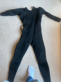 Brand New Quicksilver wetsuit