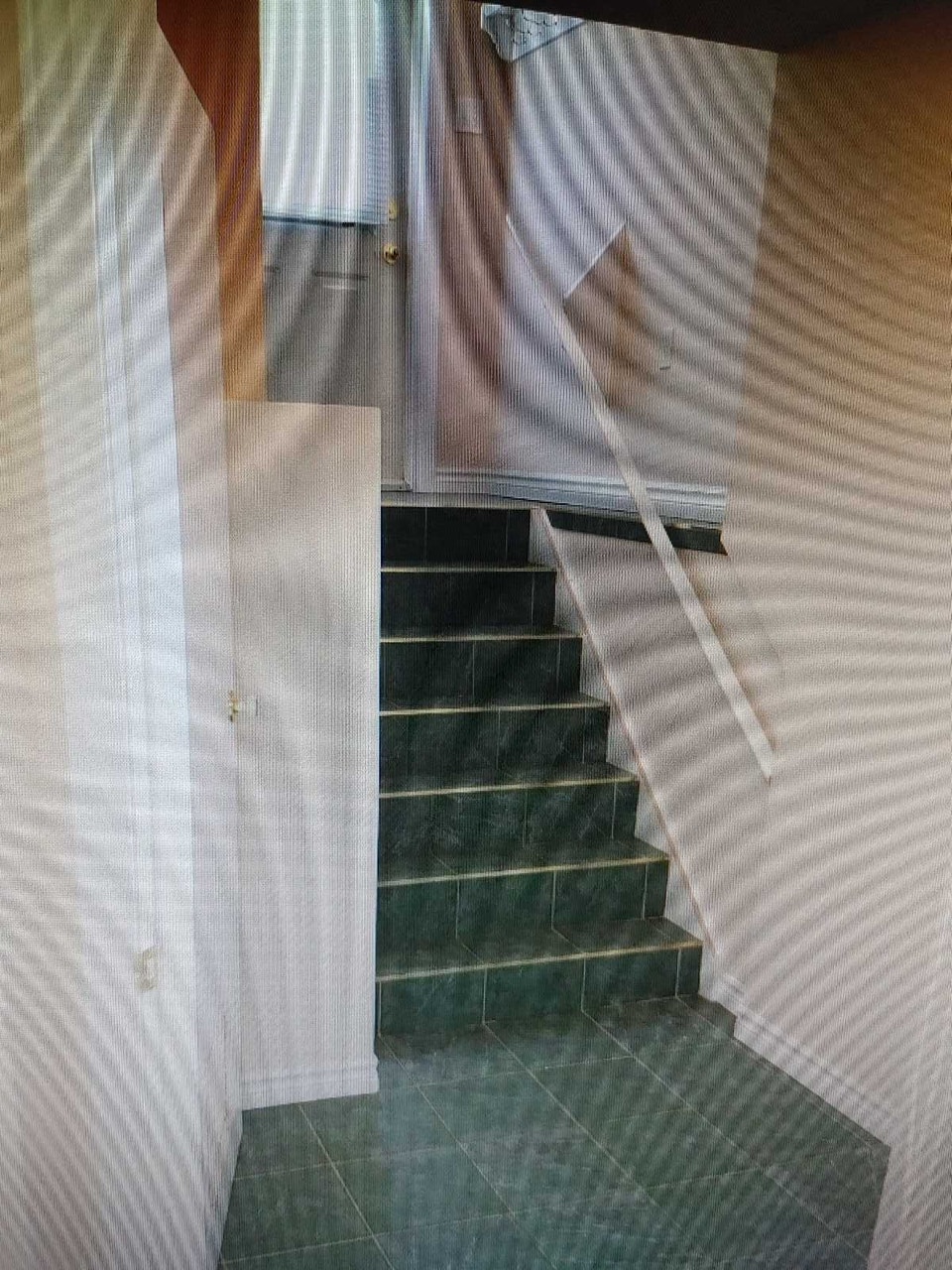 2 BEDROOM APT. WHITNEY  PIER 1