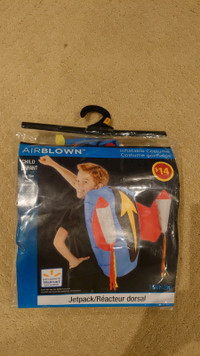Kids Halloween costume: air blown jetpack