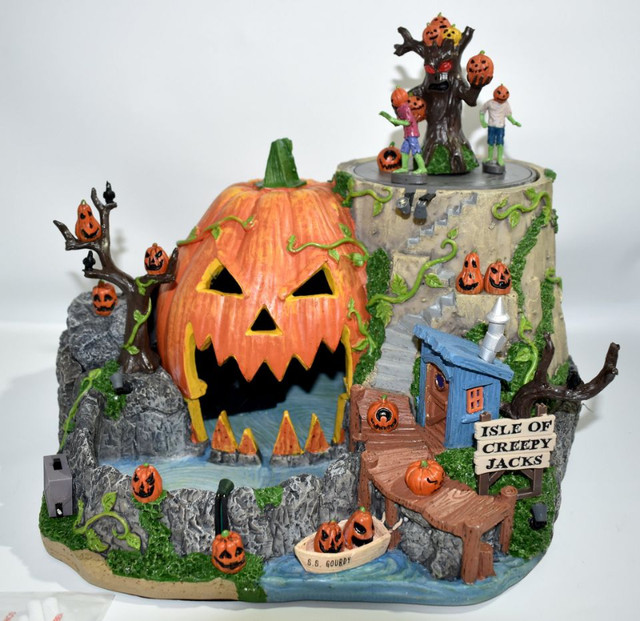 Lemax Spooky Town - Isle Of Creepy Jacks- Brand New in Box! in Holiday, Event & Seasonal in Brandon - Image 3