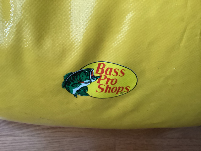 Sports bag large Bass pro shops in Other in Belleville - Image 3