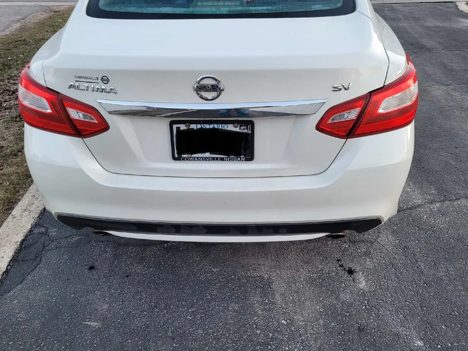 2016 Nissan Altima SV 4DR