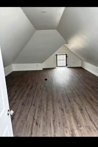 ✨ Rooms Available for Rent ✨ June 1st $850 $750 Bright, newly renovated rooms available in a clean a...